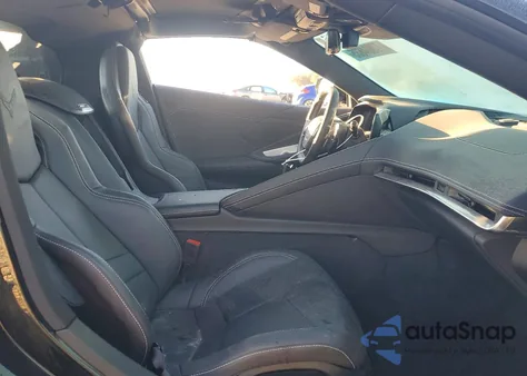 2025 Chevrolet Corvette Stingray 1Lt z USA, uszkodzony, nr VIN 1G1YA2D43S5101900